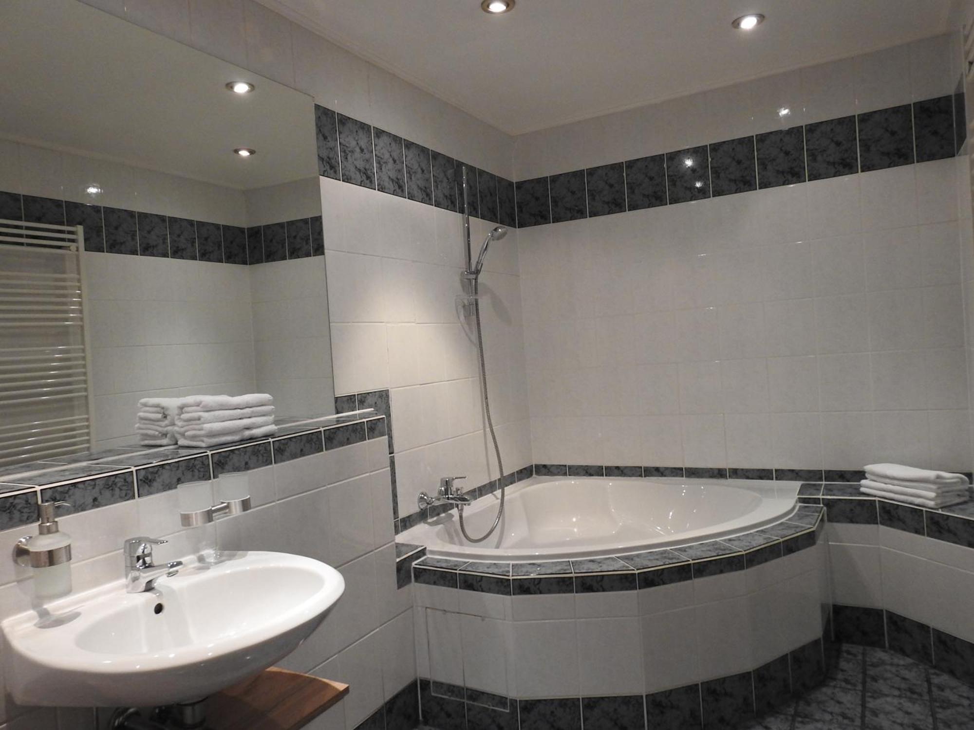 Turmhotel Weserblick Bremen Ngoại thất bức ảnh